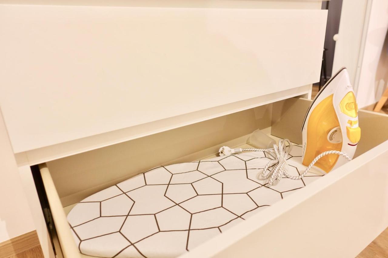 Neu - Gemuetliches Und Modernes Apartment Mit Stellplatz Koblenz  Bagian luar foto
